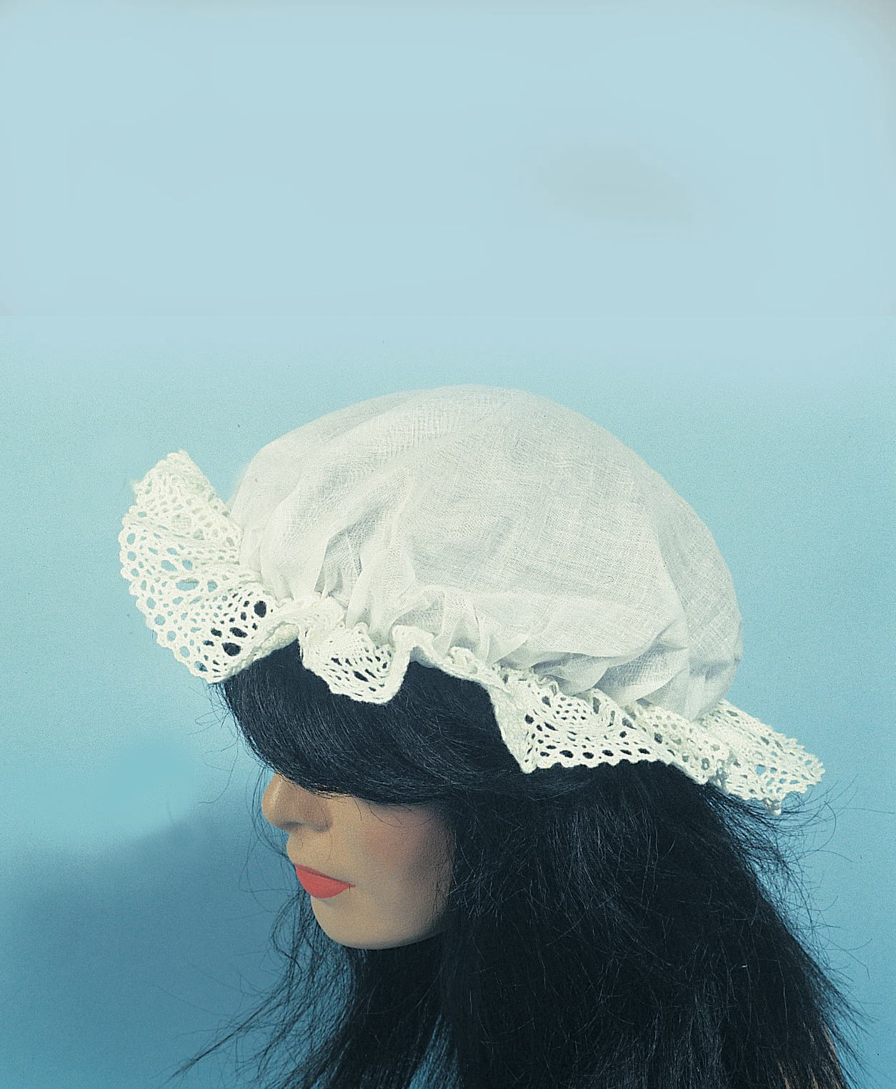 White Bonnet