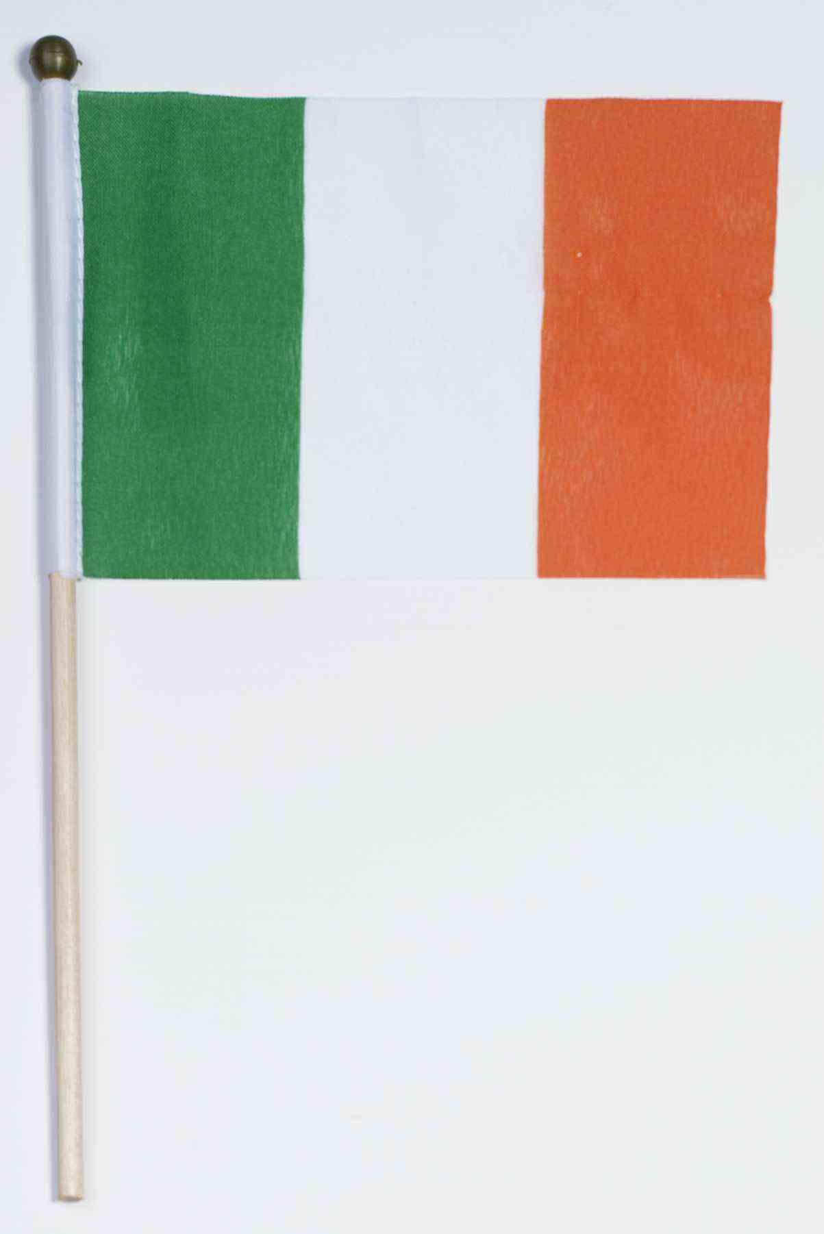 St. Patricks Day Irish Flag With Stick  - 4"X6"